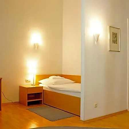 Hotell Zum Scheppen Eck 2*