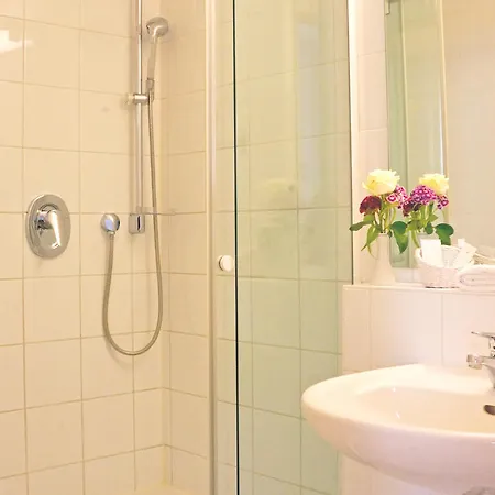Hotell Zum Scheppen Eck 2*